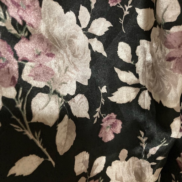 EC Croft & Barrow Black Floral Silky Satin Feel Sleep Pants Size Medium - Picture 9 of 11